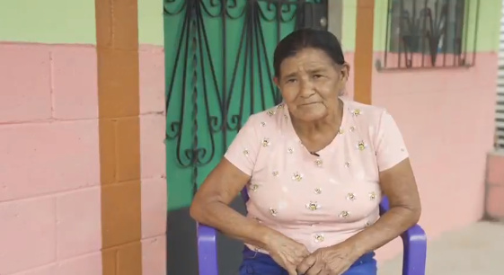 Salvadoreña beneficiada con construcción de vivienda: “Ha sido mi sueño de toda la vida” salvadorena-beneficiada-con-construccion-de-vivienda-ha-sido-mi-sueno-de-toda-la-vida